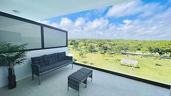 Apartment With Pool And Golf View