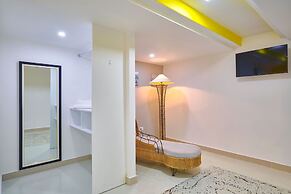 Room in Guest Room - Malecon Premium Plus