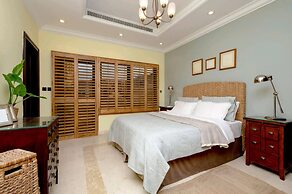 Beautiful 7 Bedrooms Villa A10