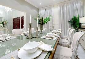 Beautiful 7 Bedrooms Villa A10