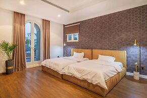 Amazing 5 Bedroom Villa With Private Pool