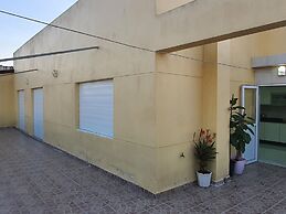 Familiar Luxury Apartment