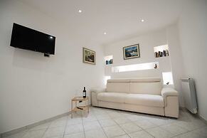 Casa Elia: Locazione Breve