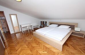 Ambienti Comfort Two-bedroom Apartment