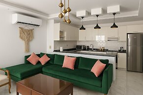 Neat Porto Said Chalet