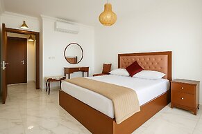 Neat Porto Said Chalet