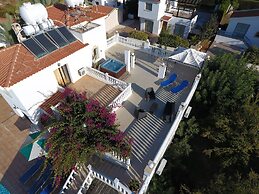 Coral Cypria Villa !!