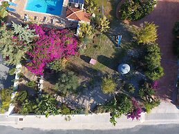 Coral Cypria Villa !!