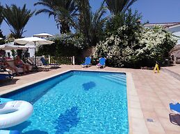Coral Cypria Villa !!