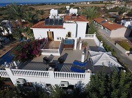Coral Cypria Villa !!