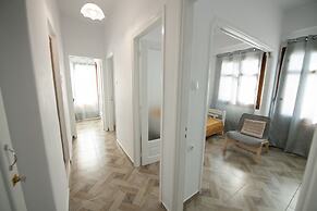 Lovely 1-bedroom Flat In Skopelos