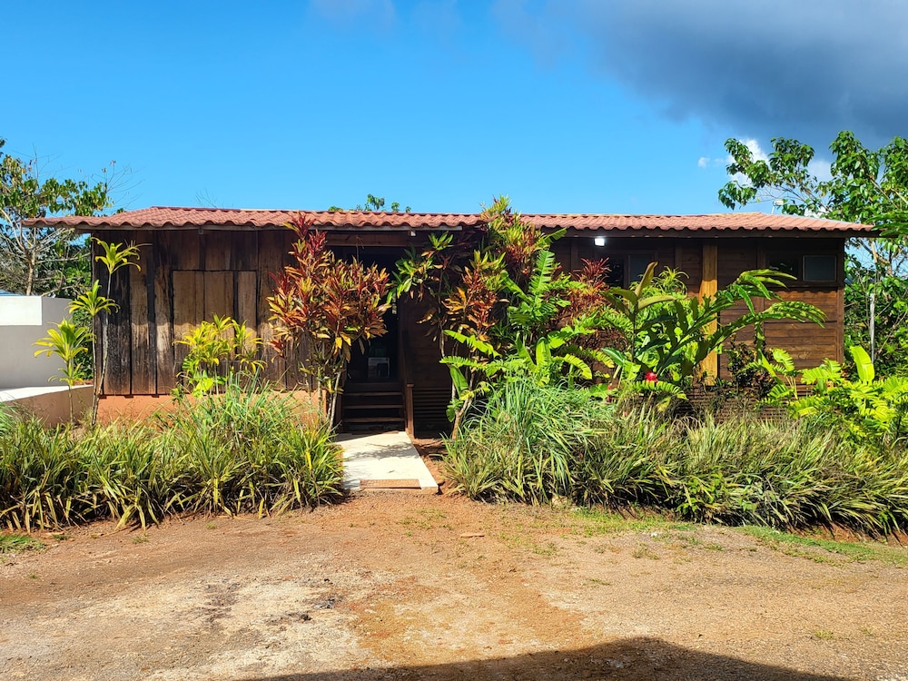 Jaco-carara 3 Bdrm Surrounded by Rainforest With Private Pool