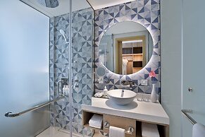 NH Collection Dubai The Palm