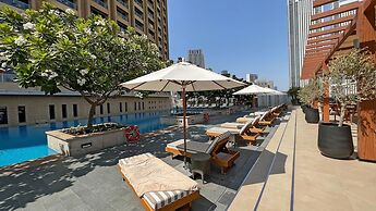 Address Dubai mall Balcony Burj view