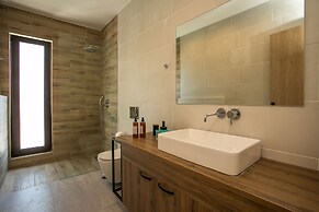 Terra Pietra Luxury Villas & Suites