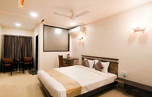 HOTEL THE SUDESH