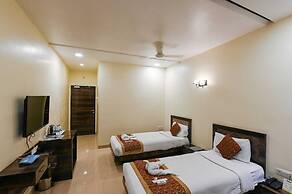 HOTEL THE SUDESH