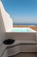 North Wind Luxury Suites