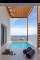 North Wind Luxury Suites