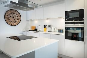 This Apartment is No Longer Available