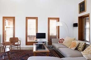 Secret Garden by TLV2RENT