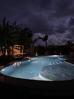 Hotel Ohana