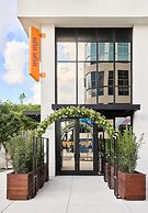 Arlo Wynwood Miami