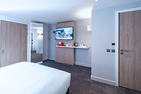 Holiday Inn Express Fleet by IHG