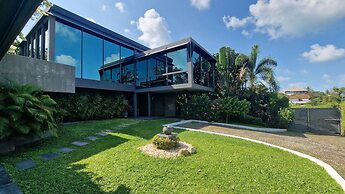 Villa Obsidian