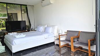 Villa Obsidian