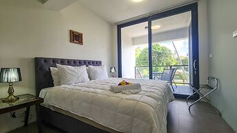 Seafront Apartment Coral Coast