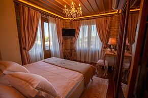 CUNDA BARADIEL HOTEL