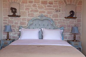 CUNDA BARADIEL HOTEL