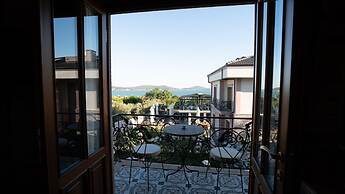 CUNDA BARADIEL HOTEL