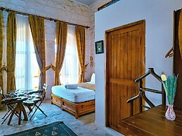 Mons Masius Hotel
