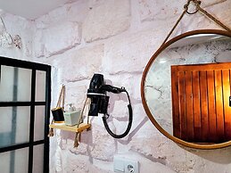 Mons Masius Hotel