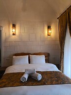 Mons Masius Hotel