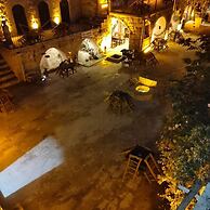 Mons Masius Hotel