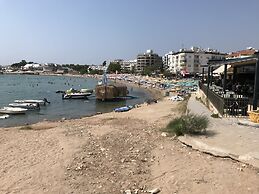 Akasya Apart Otel Didim Altinkum