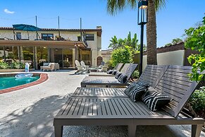 8 BR Heated Pool & Soccer Field