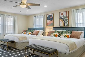 8 BR Heated Pool & Soccer Field