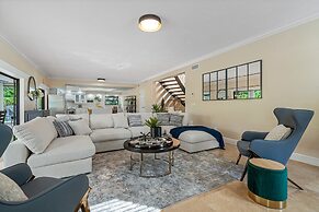 8 BR Heated Pool & Soccer Field