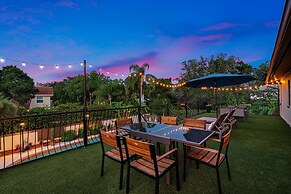 8 BR Heated Pool & Soccer Field