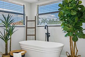 8 BR Heated Pool & Soccer Field