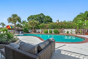 8 BR Heated Pool & Soccer Field