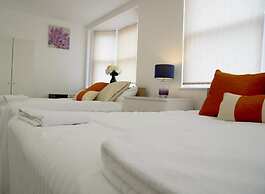 Remarkable 2-bed Apartment in Chelmsford