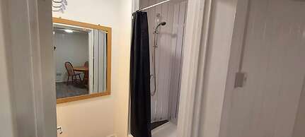 Lovely 3-bed Apartment in Parkgate Rotherham