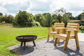 Kinelarty Luxury Glamping Pods