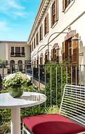 Ecole St Pierre Hotel