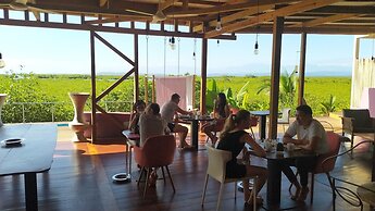 Villa F&B